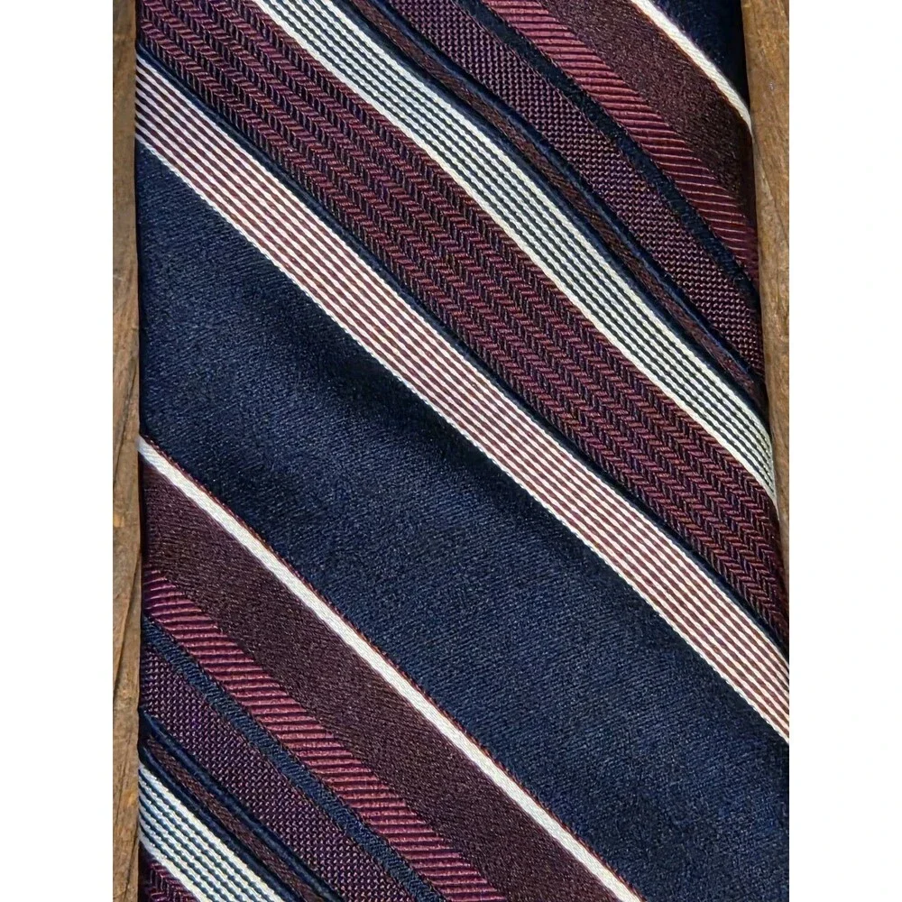 MICHAEL KORS Men's Silk Tie ~ Burgundy, White & Blue Striped